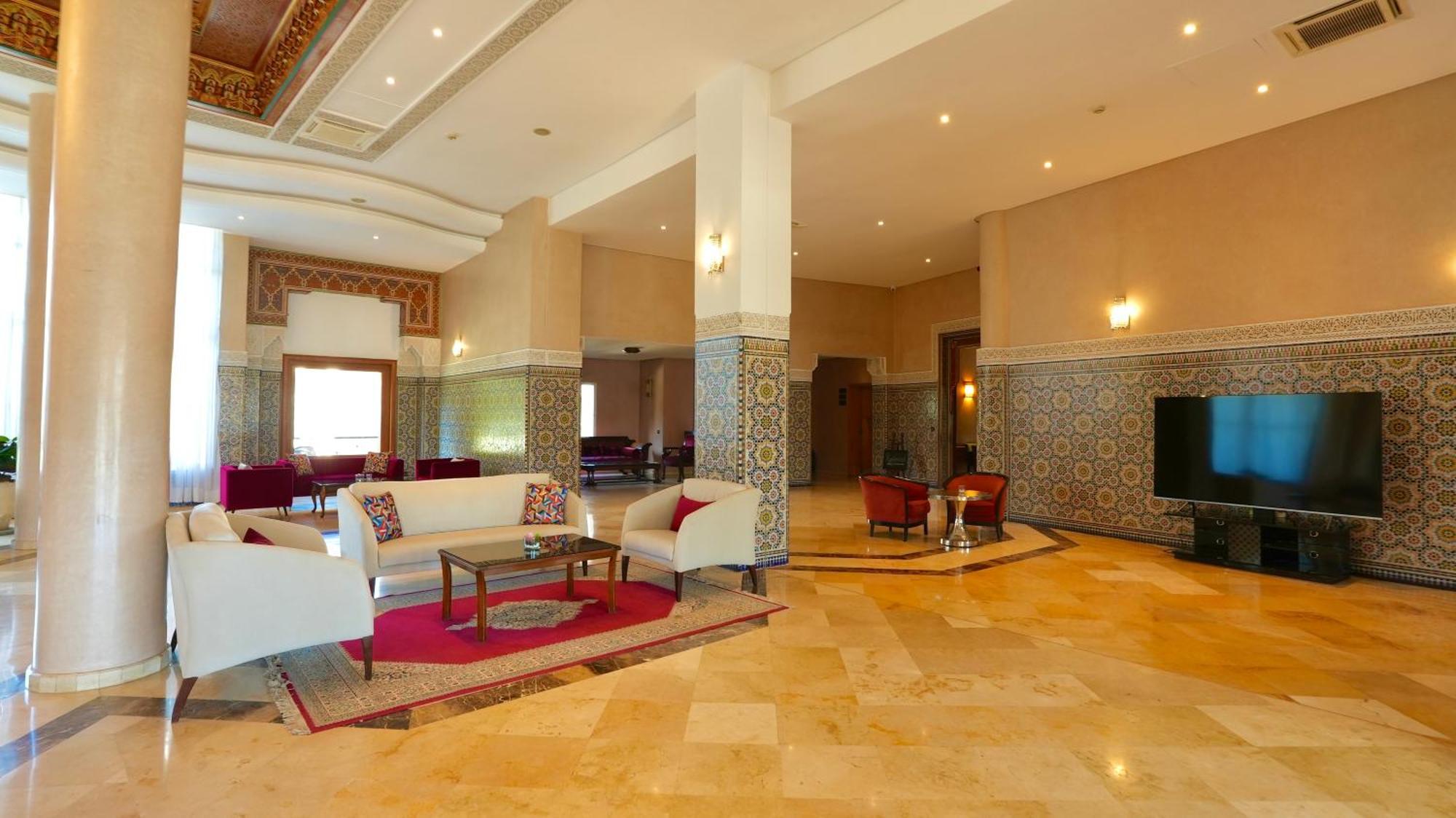 เมนเซห์ ดาเลีย Hotel แมกเนส ภายนอก รูปภาพ