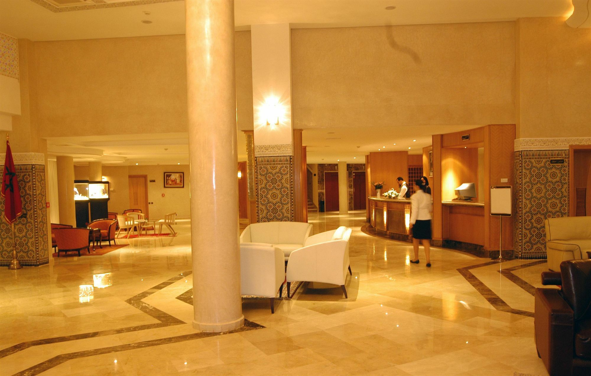 เมนเซห์ ดาเลีย Hotel แมกเนส ภายนอก รูปภาพ